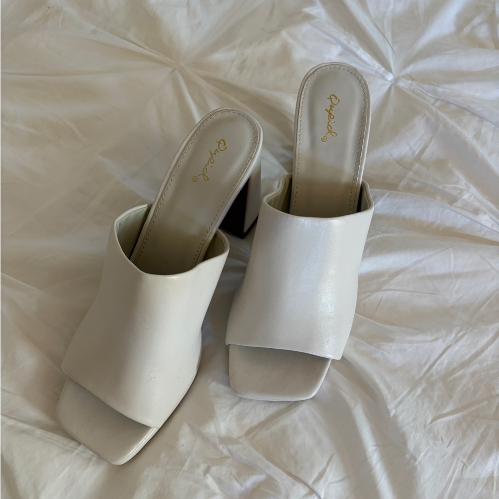Y2K White Mule Heels